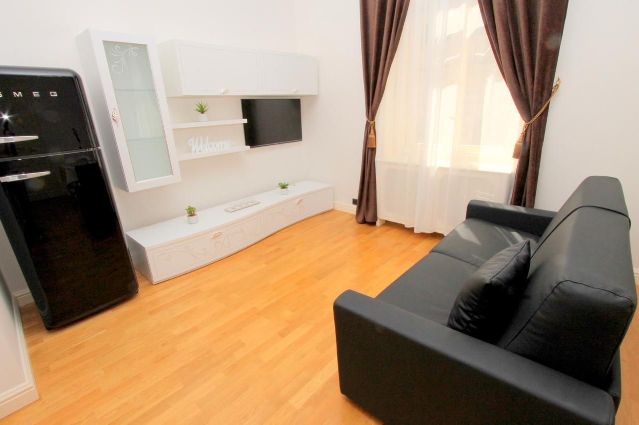Luxury Apartments Krocinova Prag Exterior foto